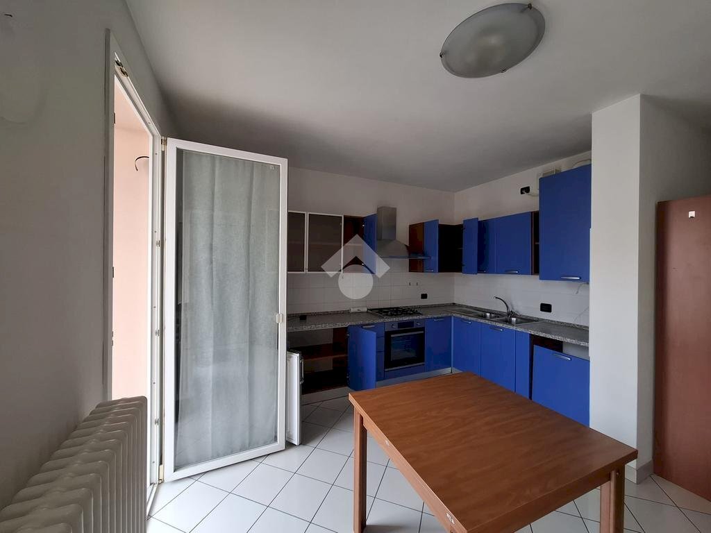 Three-room apartment Viale Firenze, Castel Bolognese - photo 2
