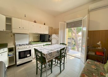 Bilocale Viale Volturno, Cervia - foto 1