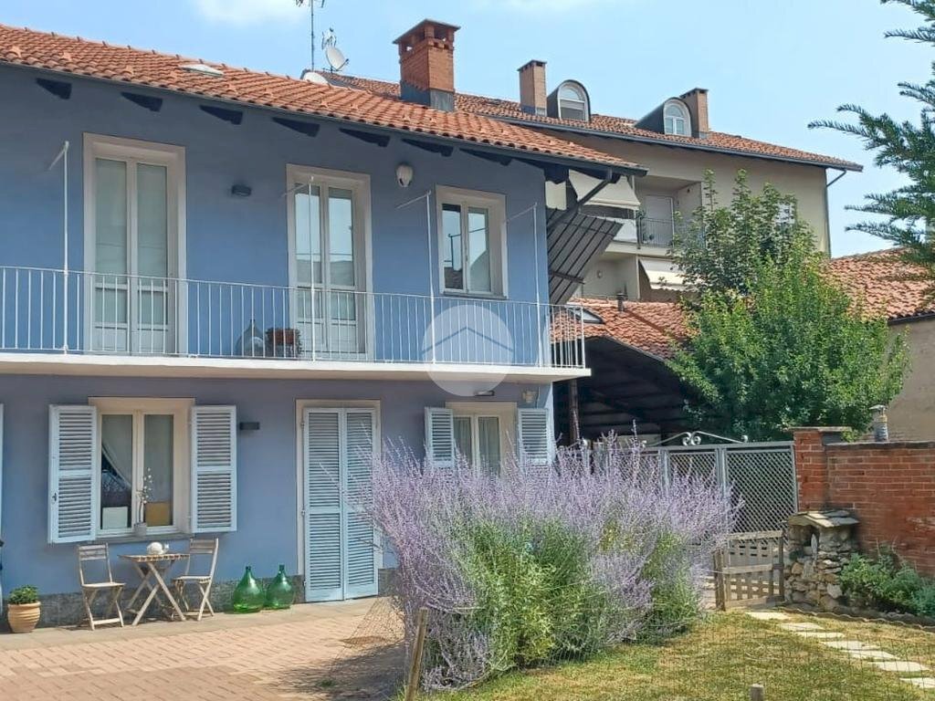 Semi-detached house Via Michele Schina, Carignano - photo 1