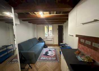 One-room apartment Corso Porta Ticinese, Milano (neighborhood Ticinese) - photo 3