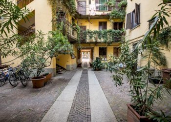 One-room apartment Corso Porta Ticinese, Milano (neighborhood Ticinese) - photo 12