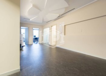 Office via de Marini, Genova (neighborhood Sampierdarena) - photo 14