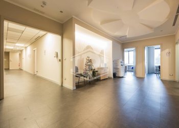 Office via de Marini, Genova (neighborhood Sampierdarena) - photo 15