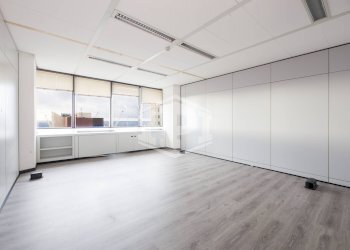 Office via de Marini, Genova (neighborhood Sampierdarena) - photo 24