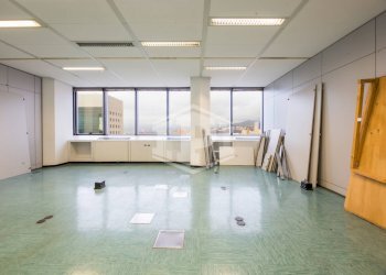 Office via de Marini, Genova (neighborhood Sampierdarena) - photo 28