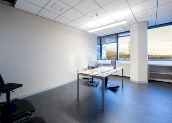 Office via de Marini, Genova (neighborhood Sampierdarena) - photo 37