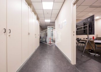 Office via de Marini, Genova (neighborhood Sampierdarena) - photo 38