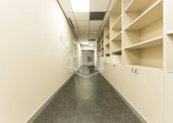 Office via de Marini, Genova (neighborhood Sampierdarena) - photo 40