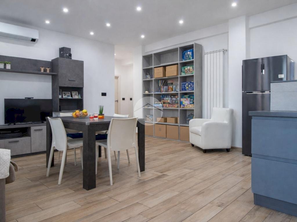 Three-room apartment Via Vecchia Piemonte, Imperia - photo 2