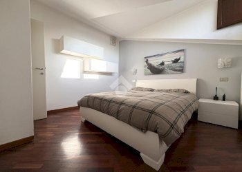 Two-room apartment Via Luigi Pasteur, Legnano - photo 9