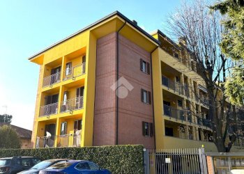 Two-room apartment Via Luigi Pasteur, Legnano - photo 13