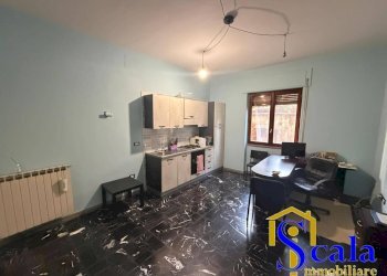 Foto 2 - Trilocale VIA AMENDOLA, Santa Maria Capua Vetere - foto 2