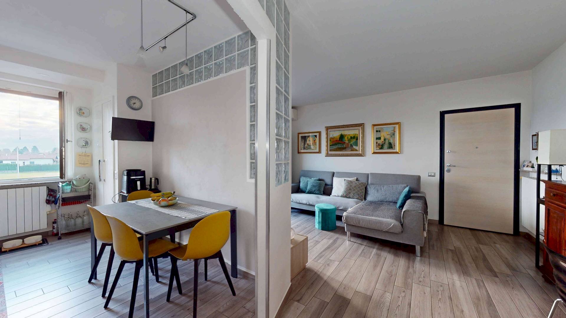 Foto 1 - Three-room apartment via XXV aprile, Lonate Ceppino - photo 1