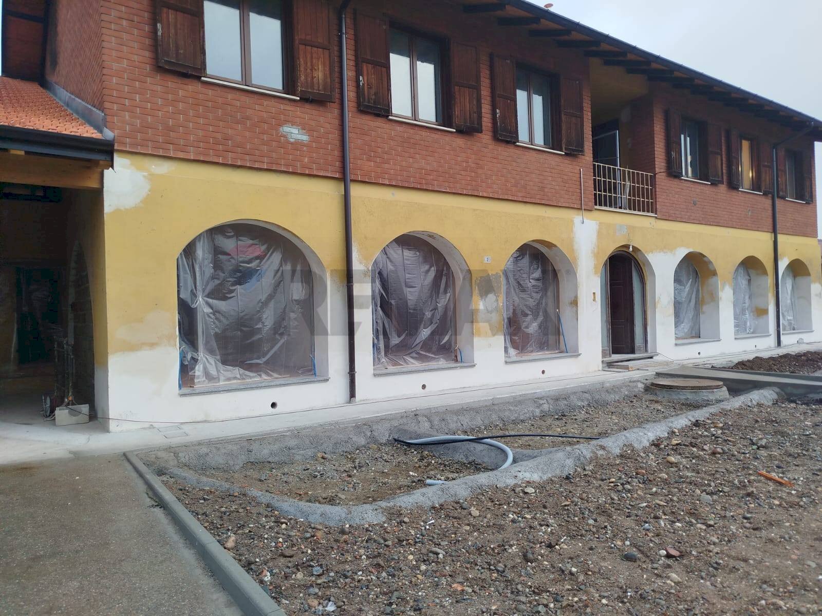 Edificio all\'aperto - Trilocale cascina Padregnana, Robecchetto con Induno - foto 2