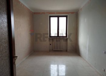 Stanza vuota - Trilocale cascina Padregnana, Robecchetto con Induno - foto 9