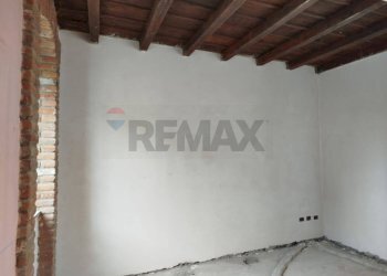 Stanza vuota - Trilocale cascina Padregnana, Robecchetto con Induno - foto 14