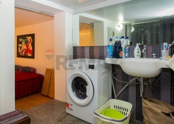 Lavanderia - Bilocale Via Redentore
 
53, Catania - foto 10