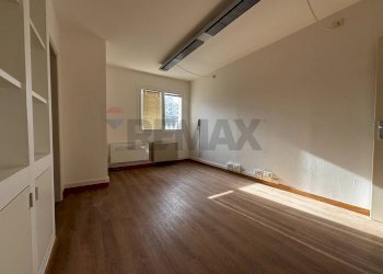 Stanza vuota - Ufficio via Giacomo Puccini
 
6, Montevarchi - foto 4