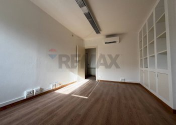 Stanza vuota - Ufficio via Giacomo Puccini
 
6, Montevarchi - foto 5