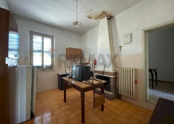 Sala da pranzo - Casa semi indipendente Belvedere Ostrense - foto 2