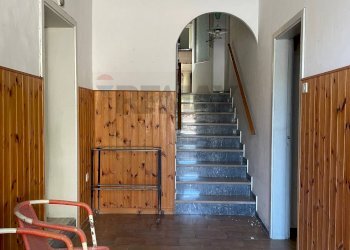 Scale ingresso - Casa semi indipendente Belvedere Ostrense - foto 14