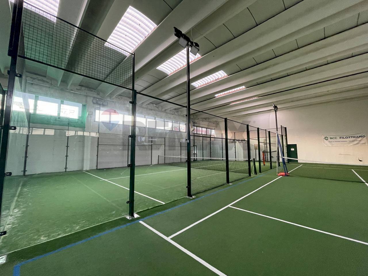 Foto 1 - Commercial Premises Castelbellino - photo 1