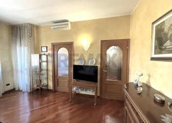 Soggiorno - Bilocale Via Achille Grandi
 
1, Arese - foto 7