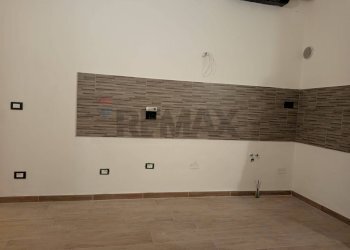 Stanza vuota - Four-room apartment Piombino - photo 4