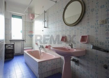 Bagno - Quadrilocale Via Rusca
 
37, Savona - foto 30