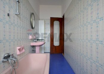 Bagno - Quadrilocale Via Rusca
 
37, Savona - foto 31