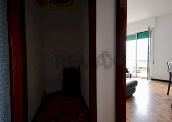 Hall / corridoio - Quadrilocale Via Rusca
 
37, Savona - foto 39