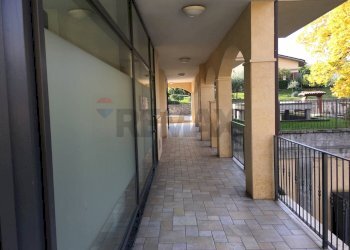 Terrazza - Shop VIA PAPA PAOLO VI
 
4/I, Paratico - photo 12