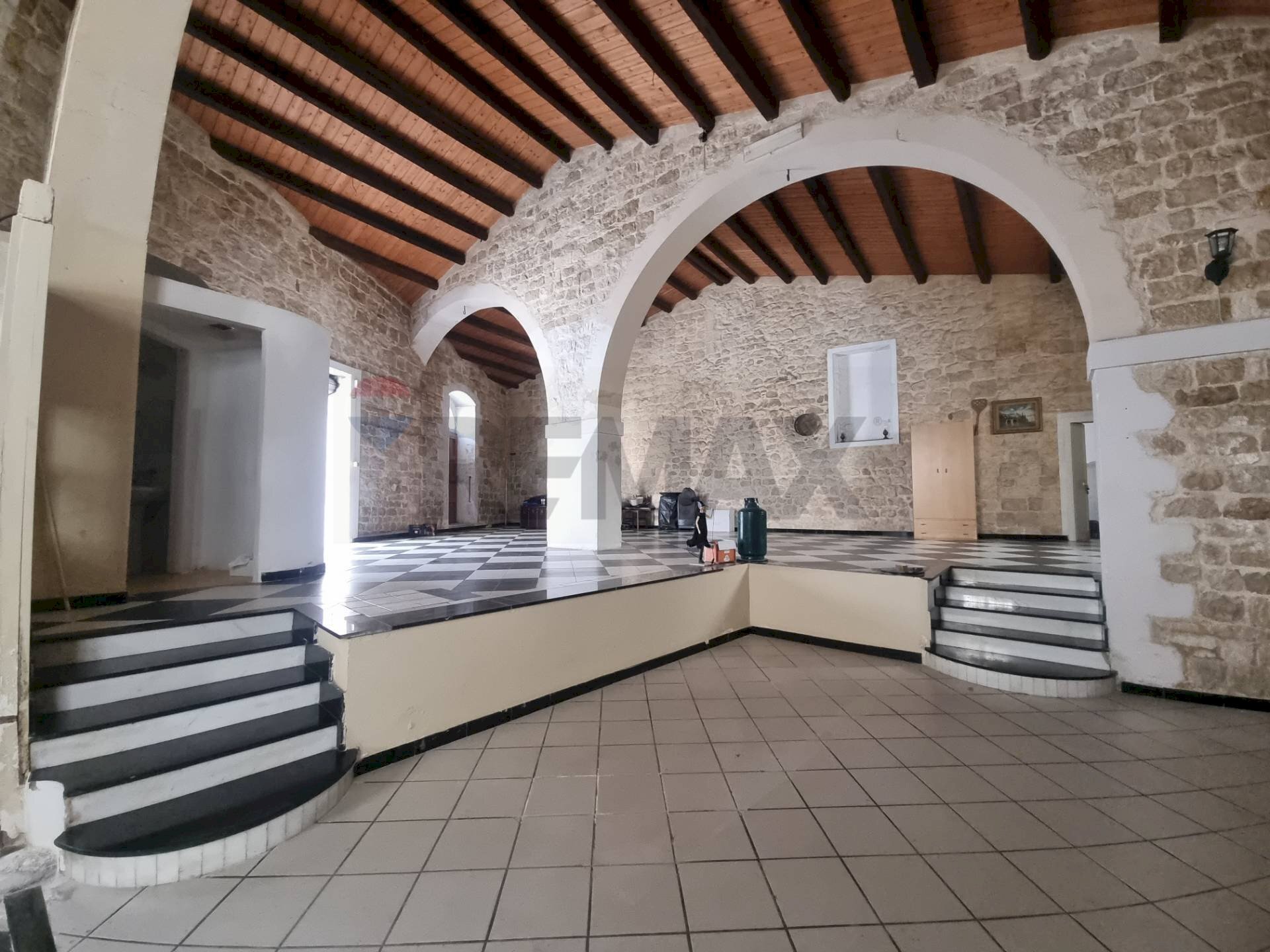 Terrazza - Locale Commerciale via Concezione
 
5, Scicli - foto 2