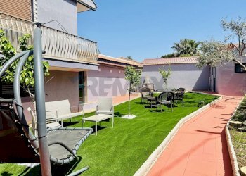 Terrazza - Villa via degli anemoni
 
19, Ragusa - foto 19