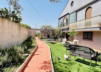 Giardino - Villa via degli anemoni
 
19, Ragusa - foto 20