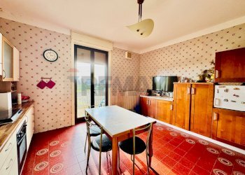 Sala da pranzo - Villa via degli anemoni
 
19, Ragusa - foto 5