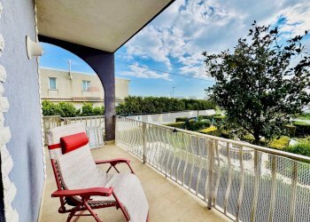 Balcone - Villa via degli anemoni
 
19, Ragusa - foto 17