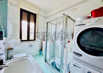 Bagno - Villa via degli anemoni
 
19, Ragusa - foto 24