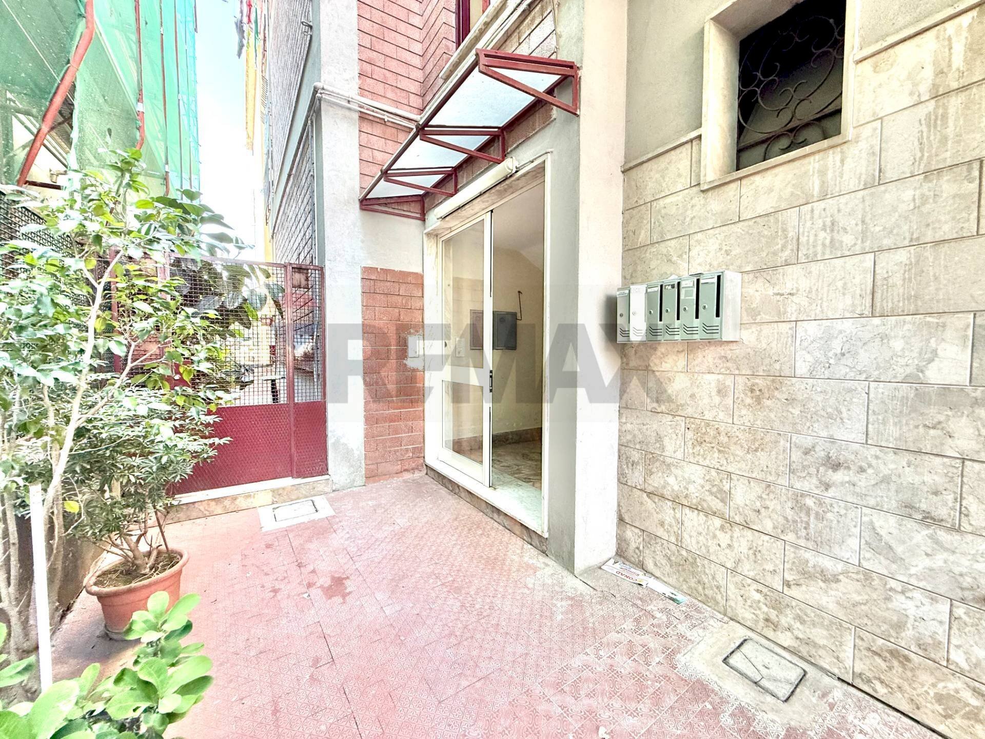 Terrazza - Trilocale VIALE EUROPA
 
9, Calvizzano - foto 2