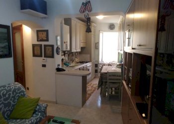 Three-room apartment Piazza Rocchetta, Ventimiglia - photo 4