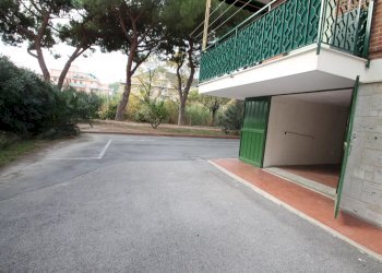 Box Via Ticino, Borghetto Santo Spirito - foto 8