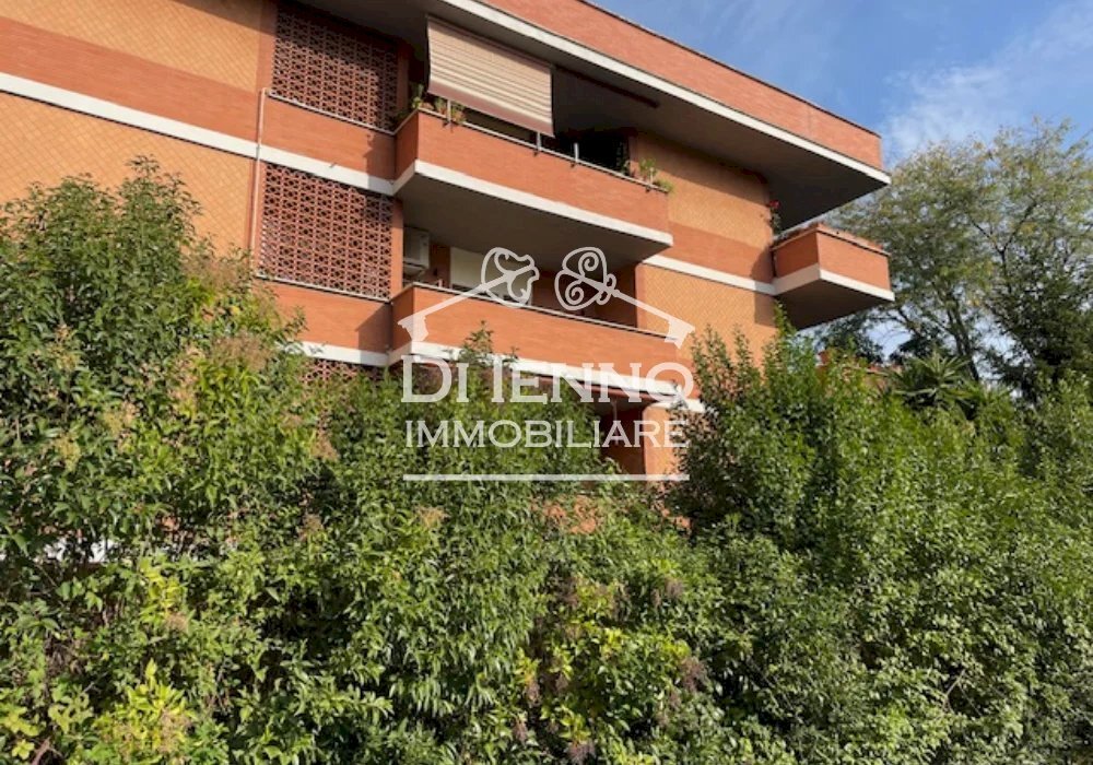 Loft Roma (zona Spinaceto) - foto 1