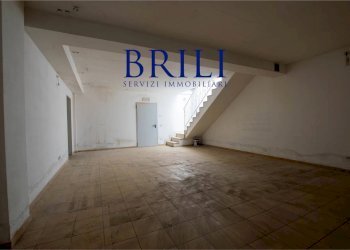 Shop Viale Aldo Moro, Olbia - photo 12