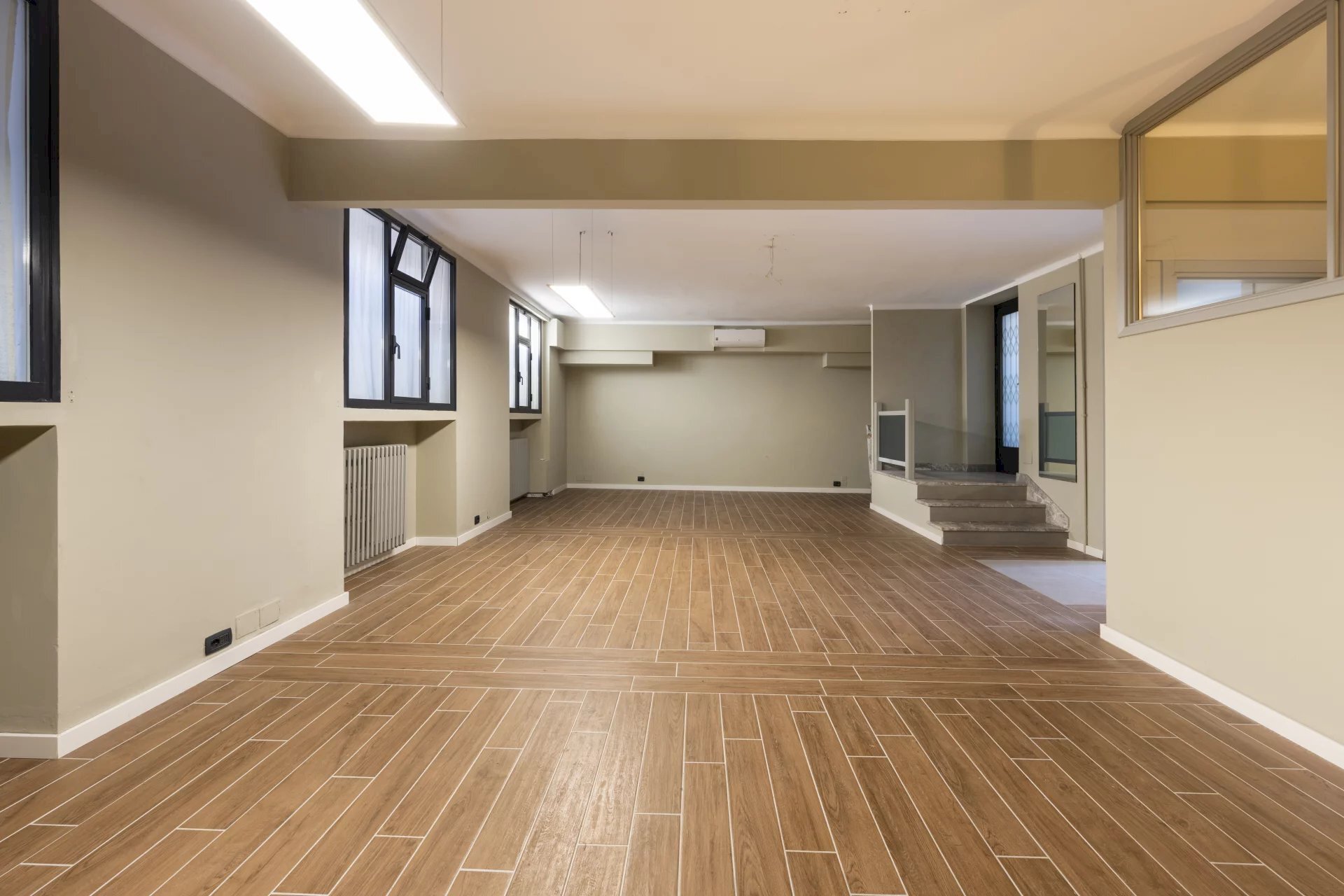 Warehouse Via Casteggio, Torino (neighborhood Crimea) - photo 3