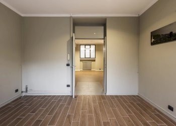 Magazzino Via Casteggio, Torino (zona Crimea) - foto 5