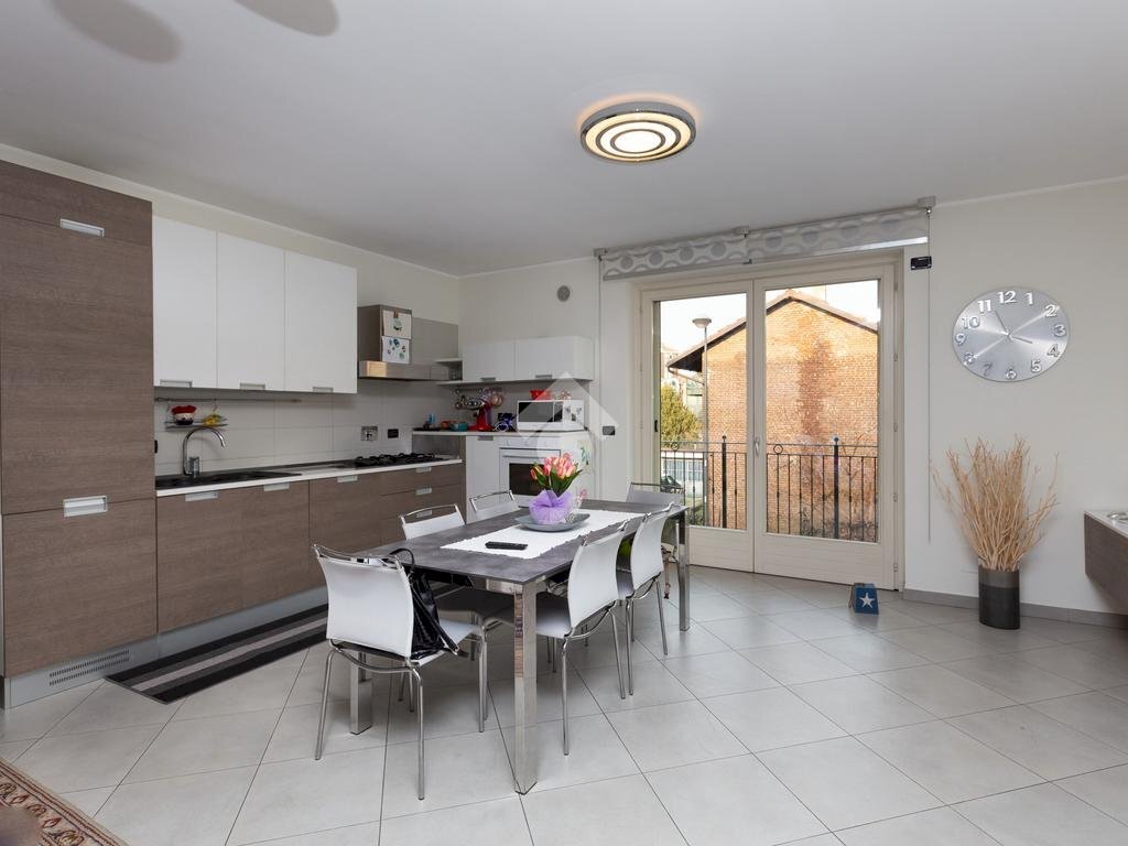 Apartment Via Montello, Beinasco - photo 3