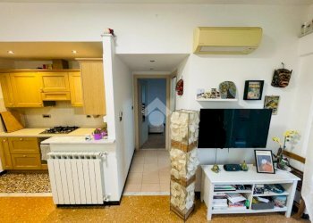 Three-room apartment Via S. Pietro, Albisola Superiore - photo 7