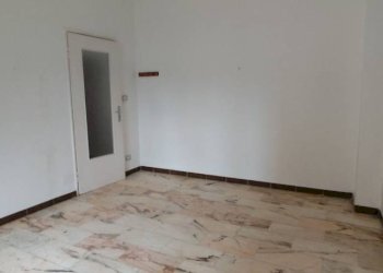 Trilocale Asti - foto 13