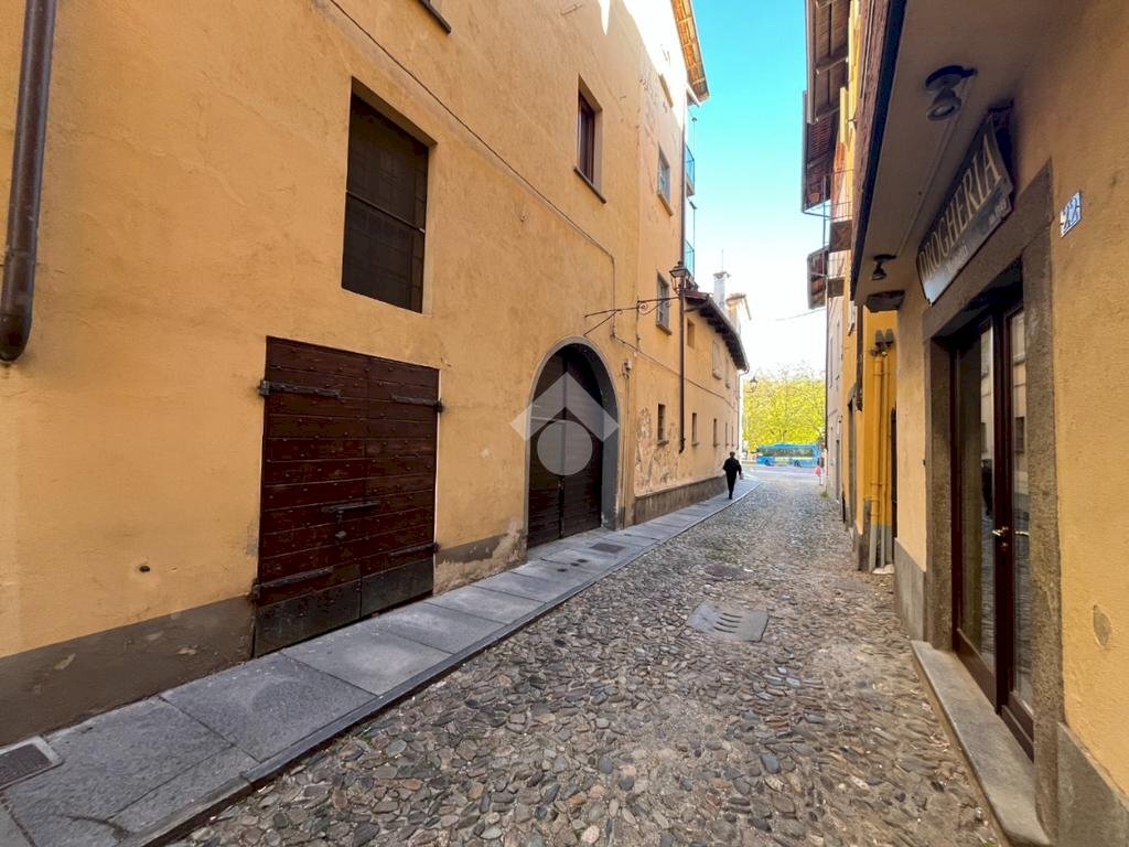 Box Via Giuseppe Mazzini, Pinerolo - photo 1