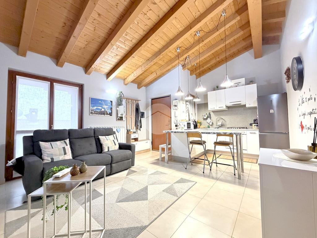 Bilocale Via Ugo La Malfa, Corbetta - foto 1